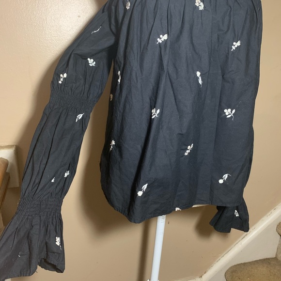 Zara Top - Picture 3 of 5